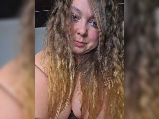  HairyCrotch chat room