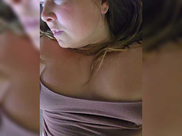 Live трансляция FLUFFY_BEAUTY - Runet.cam