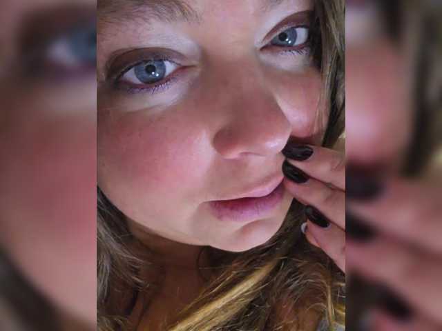 FLUFFY_BEAUTY Live Cam