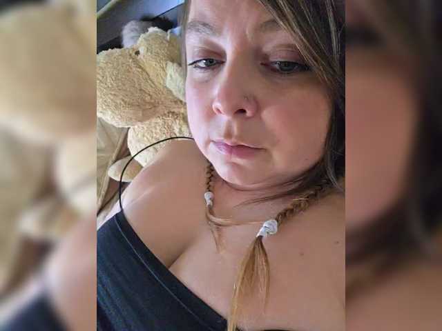 HairyCrotch's BongaCams show and profile