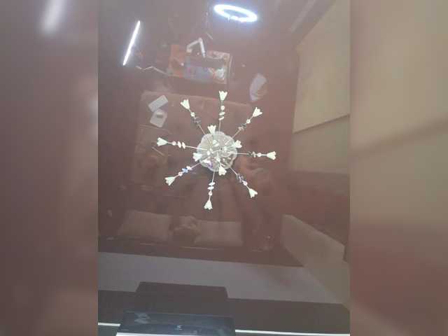 Chat with FLUFFY_BEAUTY live cam