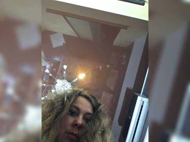FLUFFY_BEAUTY live cam preview