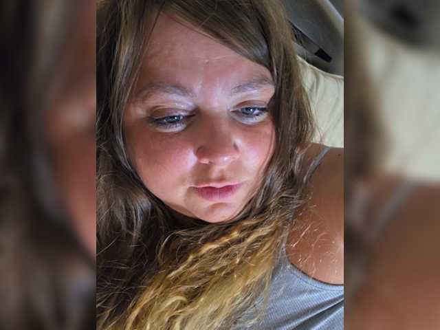HairyCrotch live webcam show