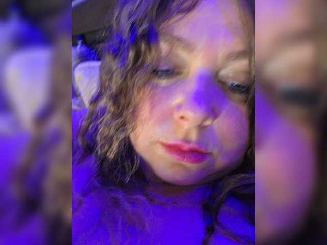 FLUFFY_BEAUTY live cam preview