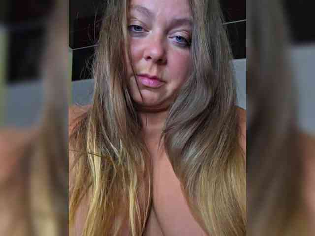 FLUFFY_BEAUTY webcam