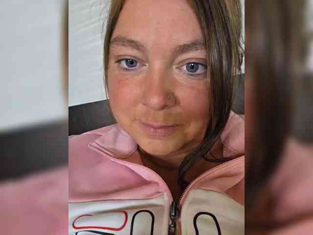 FLUFFY_BEAUTY webcam