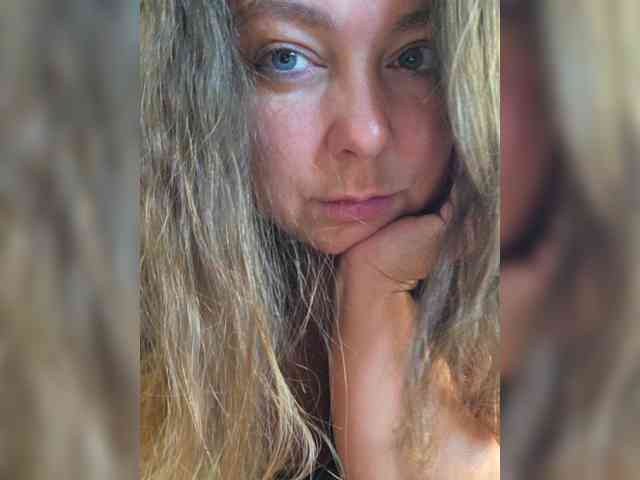 FLUFFY_BEAUTY webcam