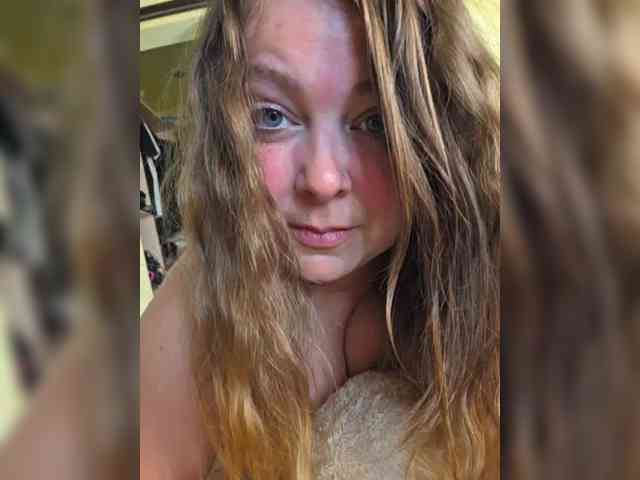 FLUFFY_BEAUTY webcam