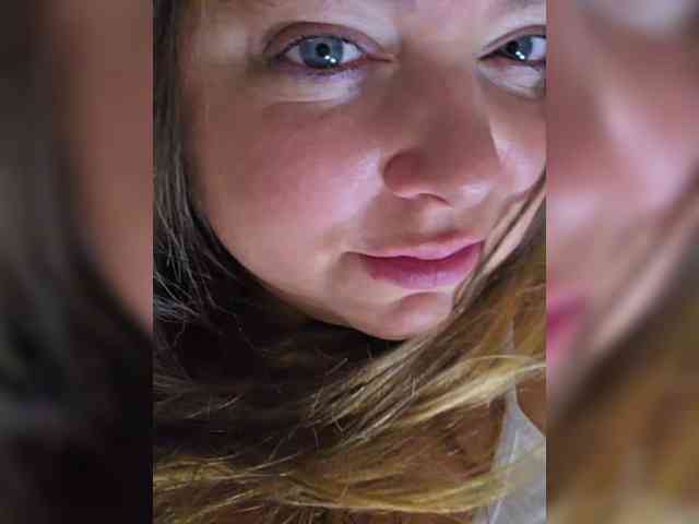 FLUFFY_BEAUTY webcam