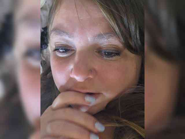 FLUFFY_BEAUTY webcam