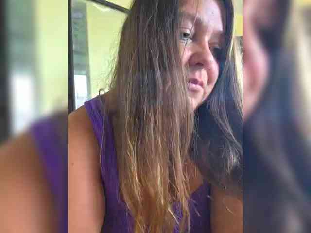 FLUFFY_BEAUTY webcam