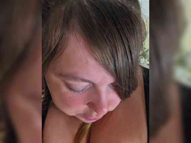 FLUFFY_BEAUTY webcam