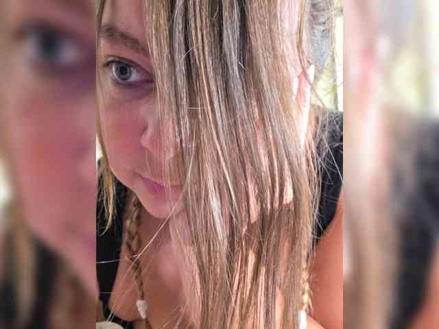 FLUFFY_BEAUTY webcam