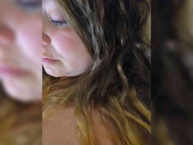 FLUFFY_BEAUTY webcam