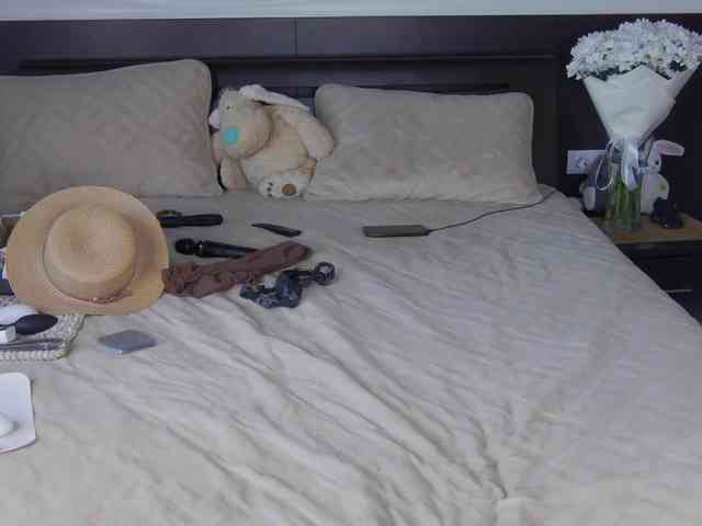 FLUFFY_BEAUTY webcam