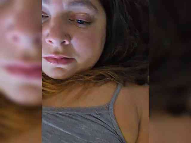 FLUFFY_BEAUTY webcam