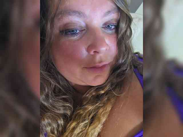 FLUFFY_BEAUTY webcam