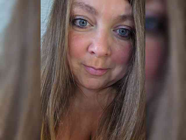 FLUFFY_BEAUTY webcam
