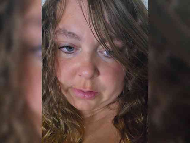 FLUFFY_BEAUTY webcam