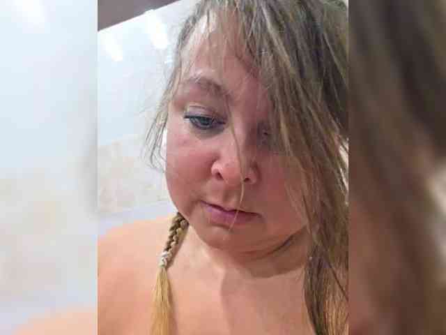 FLUFFY_BEAUTY webcam