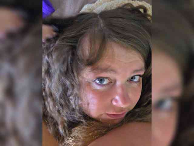 FLUFFY_BEAUTY webcam