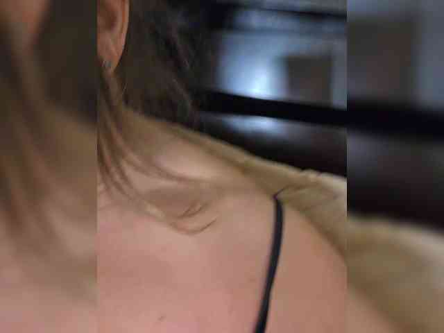 FLUFFY_BEAUTY webcam