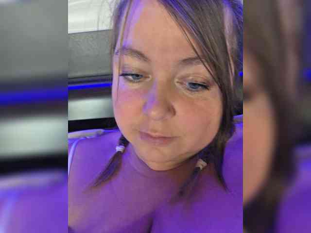 FLUFFY_BEAUTY webcam