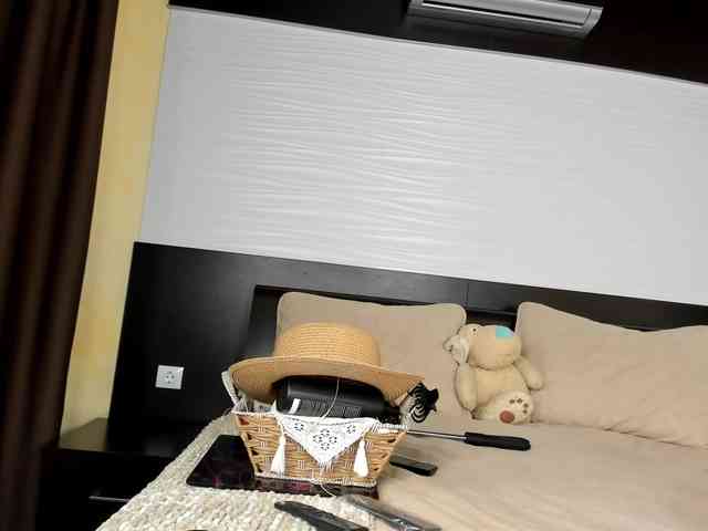 FLUFFY_BEAUTY webcam