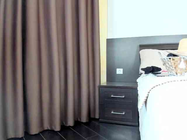 FLUFFY_BEAUTY webcam
