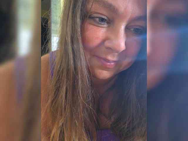 FLUFFY_BEAUTY webcam