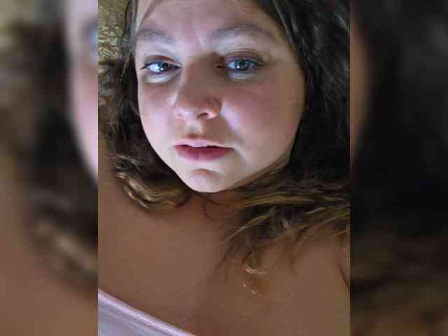 FLUFFY_BEAUTY webcam