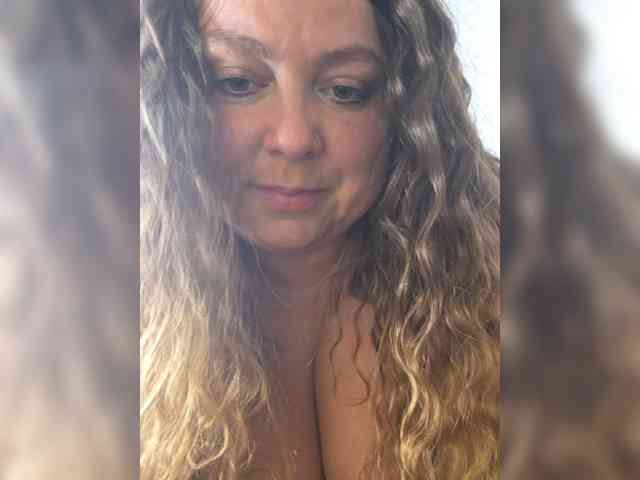 HairyCrotch Live Webcam on BongaCams