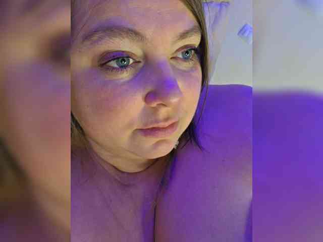 FLUFFY_BEAUTY webcam