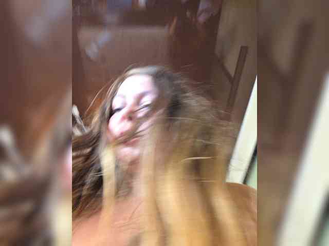 FLUFFY_BEAUTY webcam