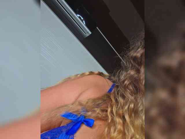 FLUFFY_BEAUTY webcam