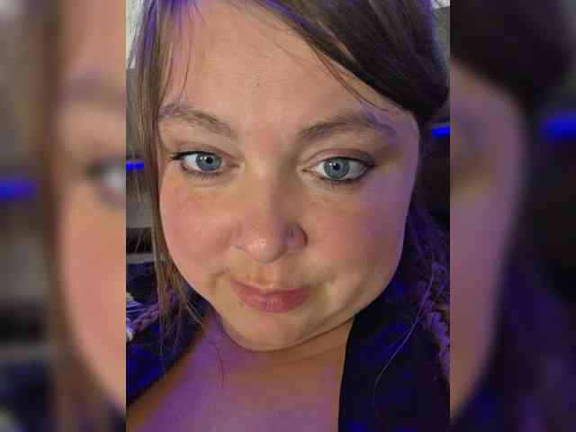 FLUFFY_BEAUTY webcam