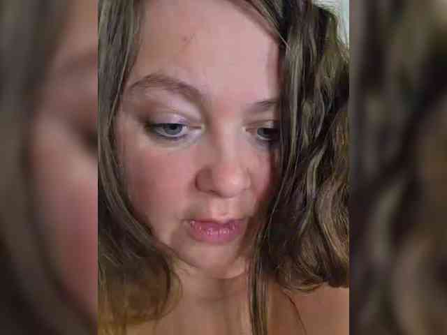 FLUFFY_BEAUTY webcam