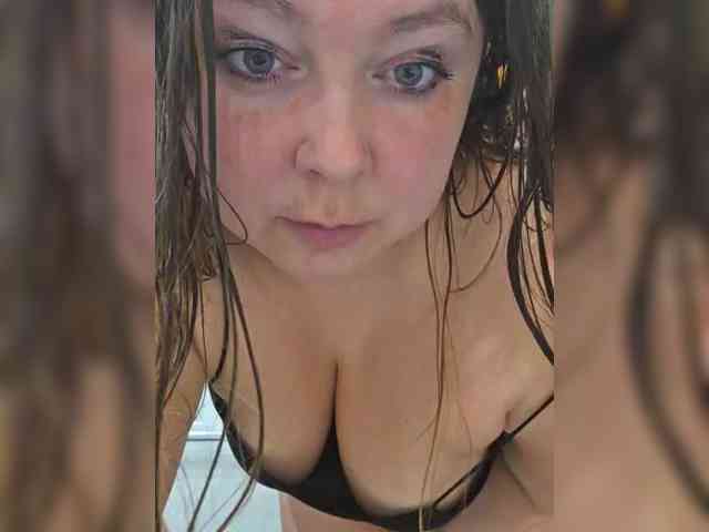 FLUFFY_BEAUTY webcam