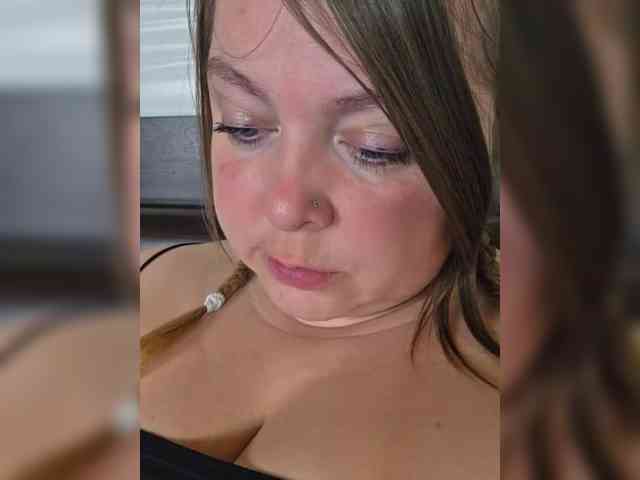 FLUFFY_BEAUTY webcam