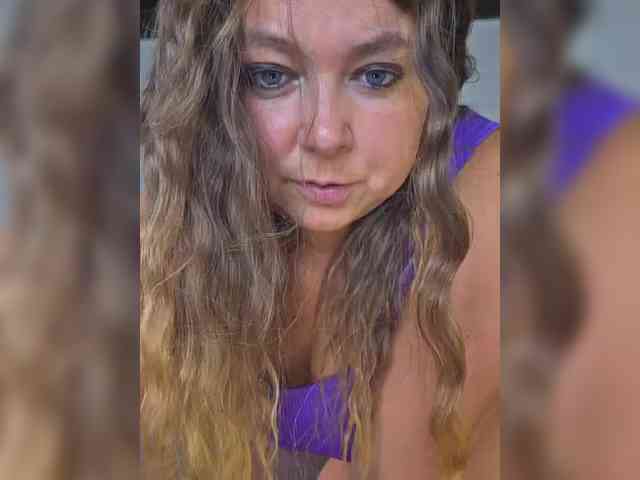 FLUFFY_BEAUTY webcam