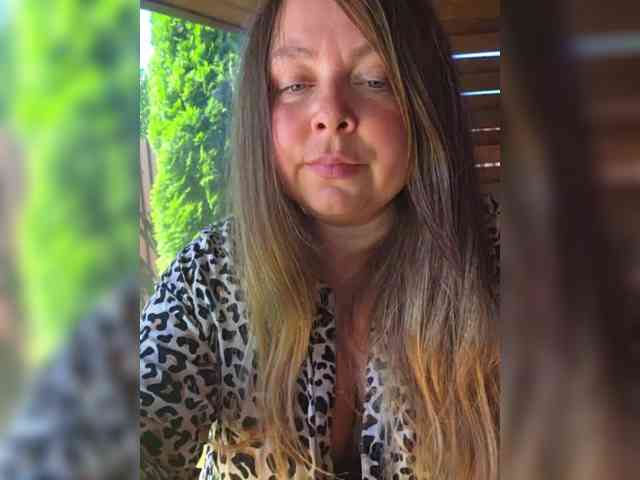 FLUFFY_BEAUTY webcam