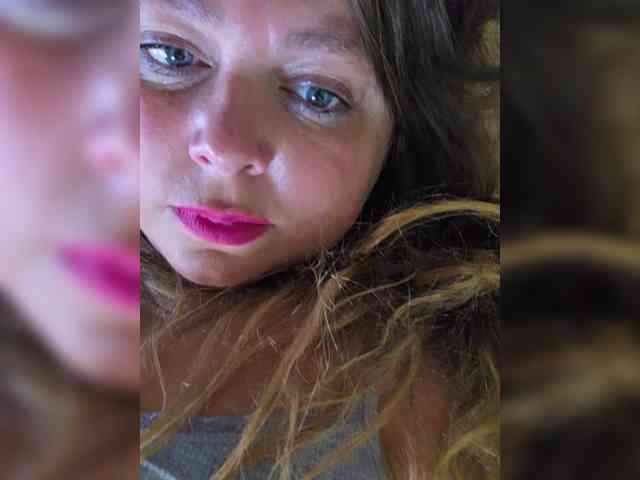 FLUFFY_BEAUTY webcam