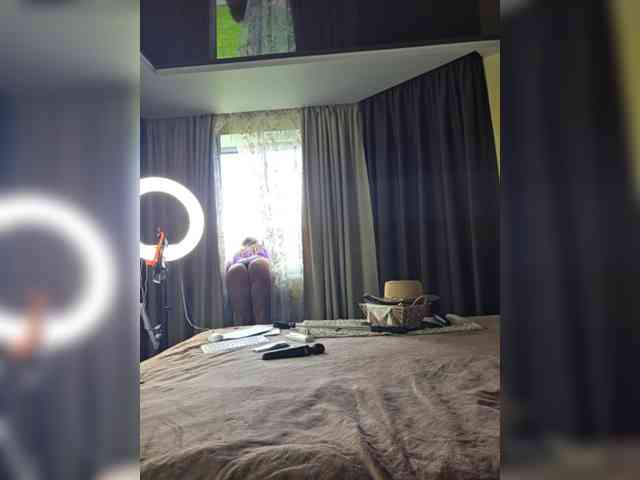 FLUFFY_BEAUTY webcam