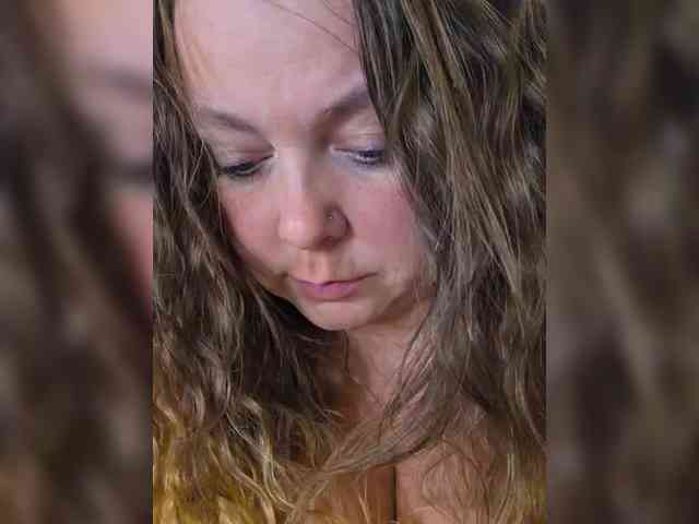 FLUFFY_BEAUTY webcam