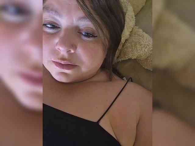 FLUFFY_BEAUTY webcam