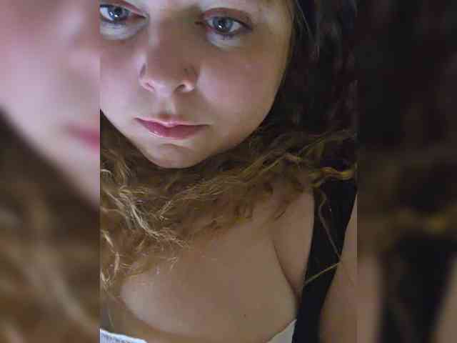 FLUFFY_BEAUTY webcam