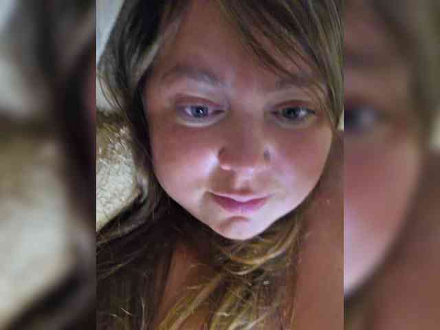 FLUFFY_BEAUTY webcam