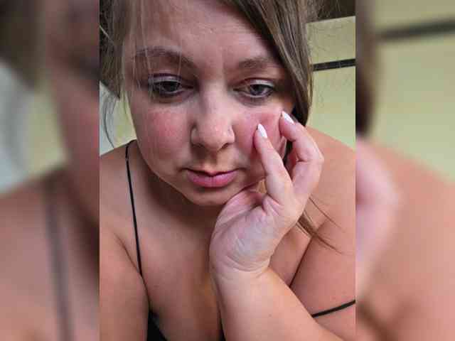 FLUFFY_BEAUTY webcam