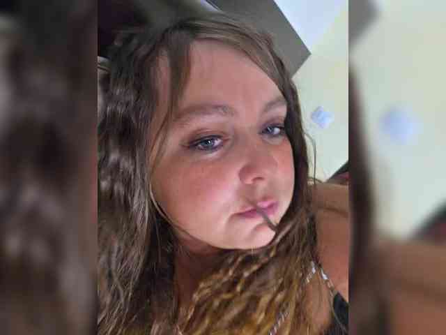 FLUFFY_BEAUTY webcam