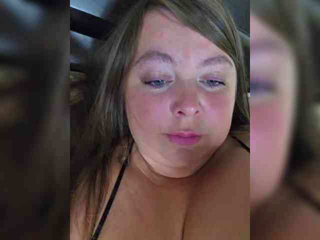 FLUFFY_BEAUTY webcam